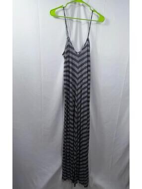Puella Gray Striped Maxi Dress Size Medium